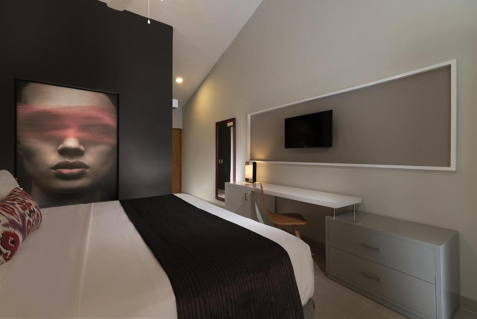 Hotel Emotions By Hodelpa - Juan Dolio Extérieur photo